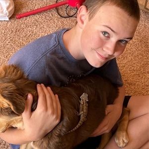 Meet your Posher, Lynsey